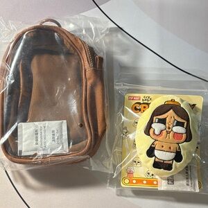 POP MART Bundle! Toy carrying case/plush pendant bag and CryBaby Plush Magnet